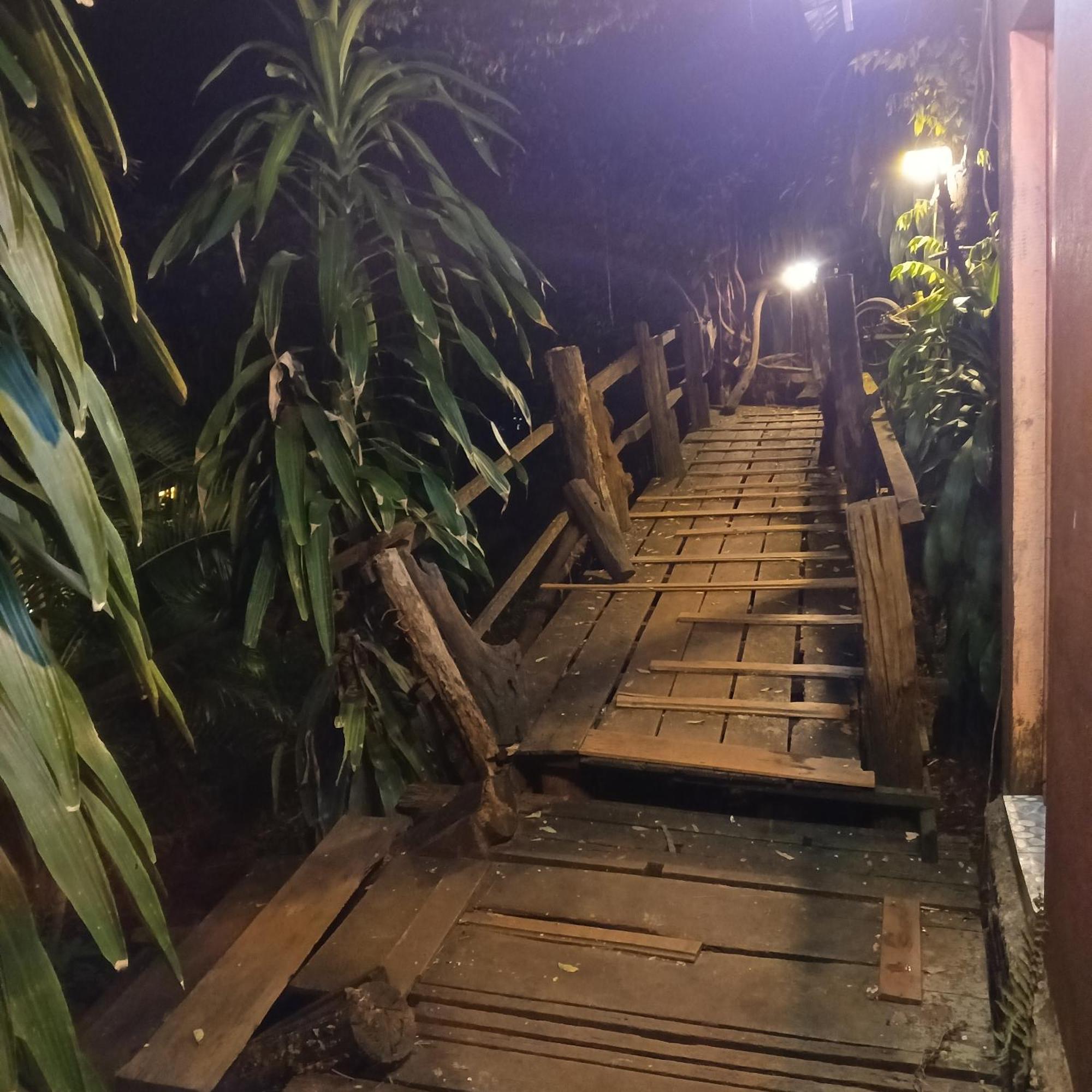 Appartamento Familyhouse & Trekking Banlung Camera foto